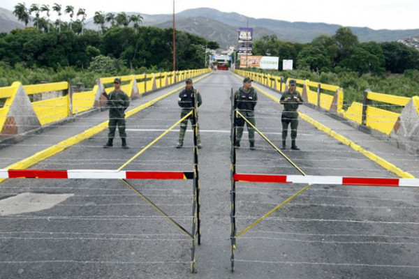 frontera-colombia-detenidos-630